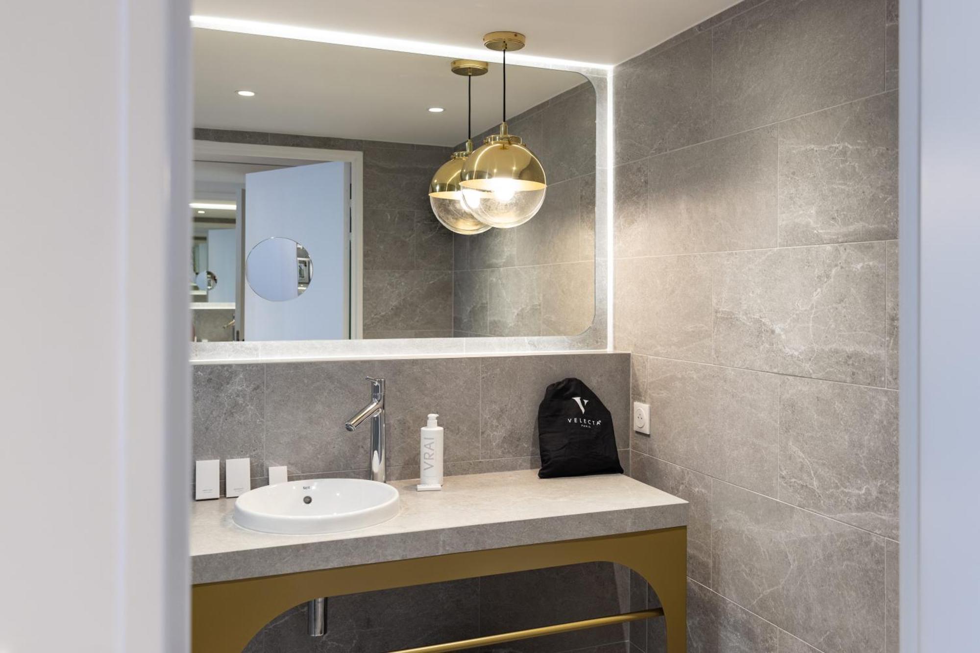 Hotel Kyriad Prestige Paris Asnieres 외부 사진