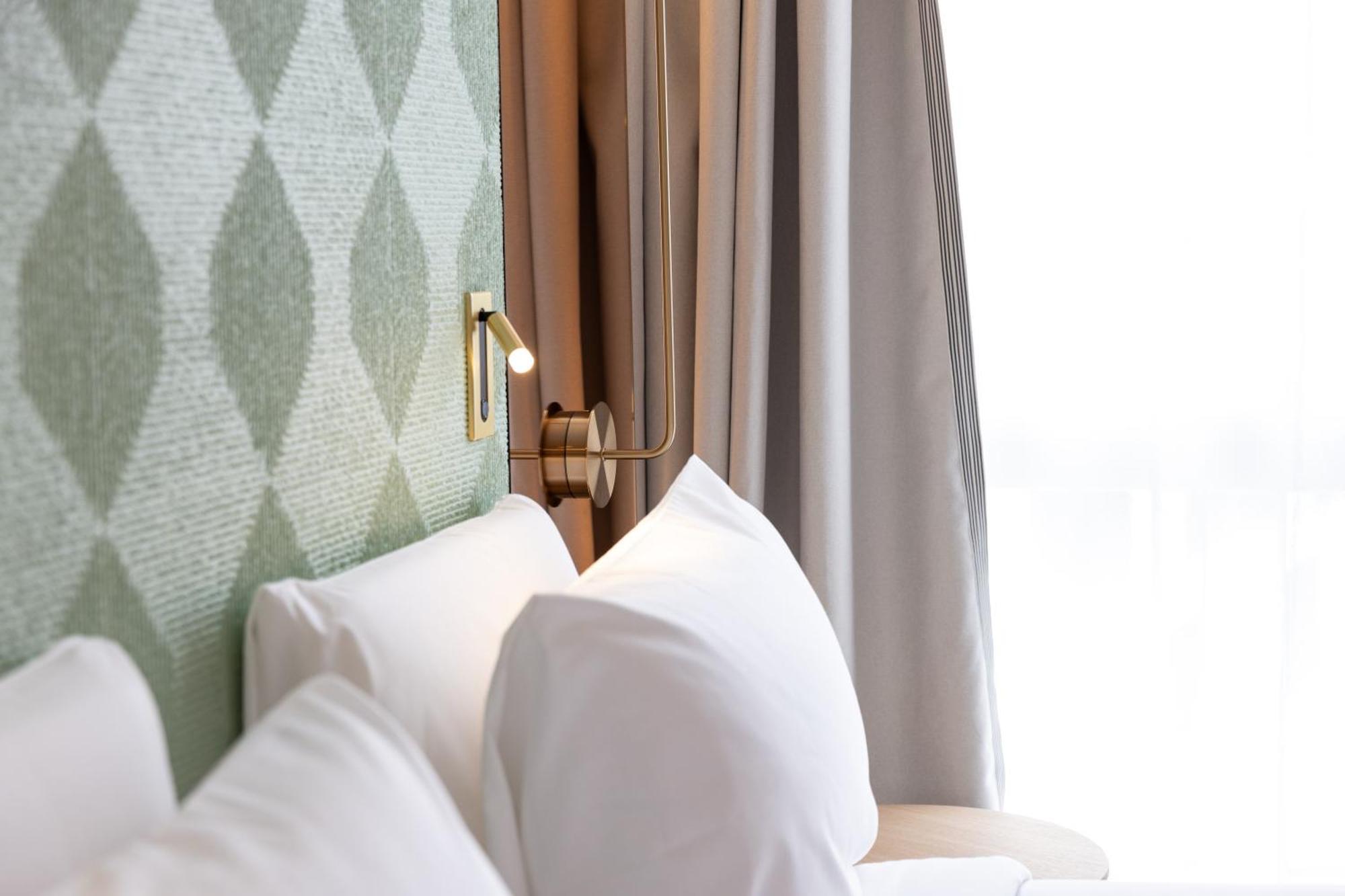Hotel Kyriad Prestige Paris Asnieres 외부 사진