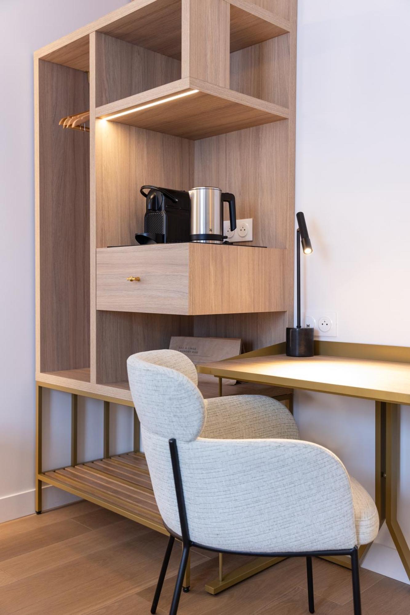 Hotel Kyriad Prestige Paris Asnieres 외부 사진